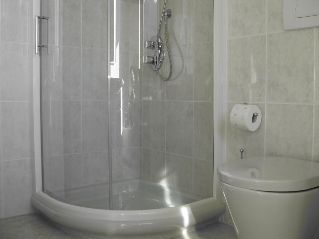 B&B Garden Solto Collina Quarto foto